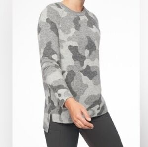 Athleta Undercover Camo Pullover Alpaca Wool Blend Sweater Women's Small Grey‎